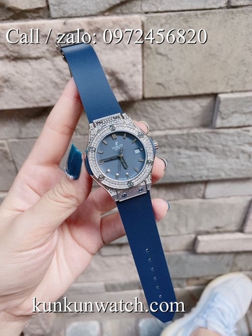 Đồng Hồ Nữ Hublot HLNSR027 - Dây Cao Su Xanh Vỏ Bạc - 34mm