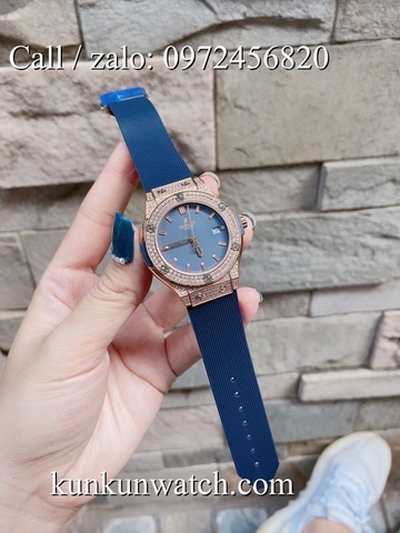 Đồng Hồ Nữ Hublot HLNSR028 - Dây Cao Su Xanh Vỏ Vàng Hồng - 34mm