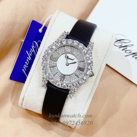 Đồng Hồ Nữ Chopard L'Heure Du Diamant Đính Viền Đá Chấu Nền Mặt Tia Da Đen Silver 32mm