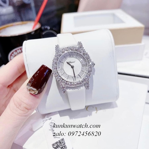 Đồng Hồ Nữ Chopard L'Heure Du Diamant Đính Viền Đá Chấu Nền Mặt Tia Da Trắng Silver 32mm