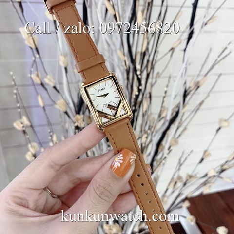 Đồng Hồ Nữ Fendi FDND014 - Dây Da Nâu Vỏ Vàng - 24 x 32mm