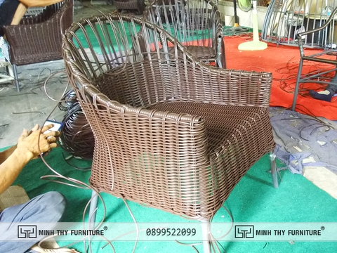 Chi tiết về quá trình hoàn thiện nội thất xuất khẩu tiêu chuẩn tại xưởng Minh Thy Furniture