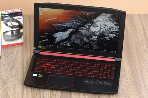 Laptop Acer Nitro 5 AN515-51-739L