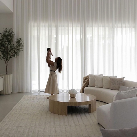 Cloud Dancer – Vũ điệu của những khoảng thở: Khi sắc trắng định hình tương lai nội thất 2026