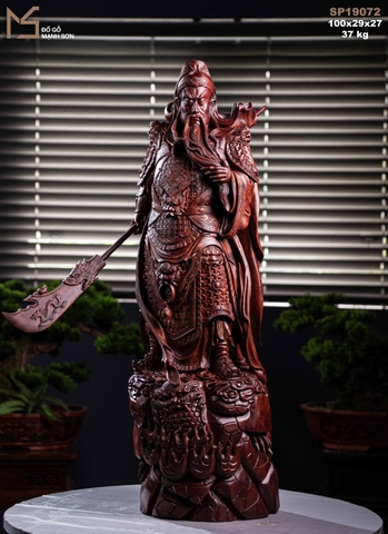 TƯỢNG QUAN CÔNG CẦM ĐAO - GỖ TỬ ĐÀN