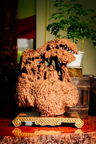 TƯỢNG ĐẠT MA NGỒI THIỀN NU NGỌC AM