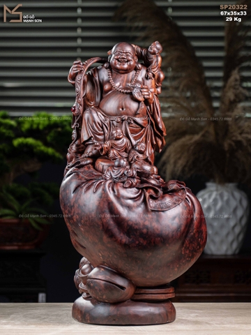 TƯỢNG DI LẶC ĐỨNG BAO TIỀN - GỖ NU TỬ ĐÀN