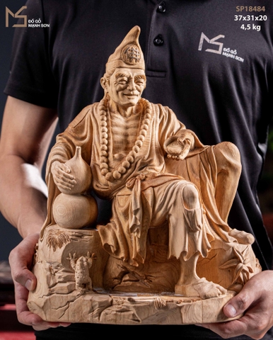 TƯỢNG TẾ CÔNG - GỖ HOÀNG ĐÀN