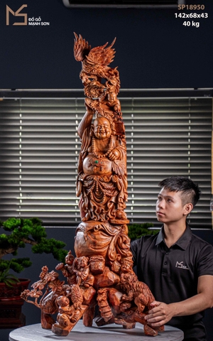 TƯỢNG GỖ DI LẶC ĐỨNG NGŨ PHÚC - GỖ SƯA