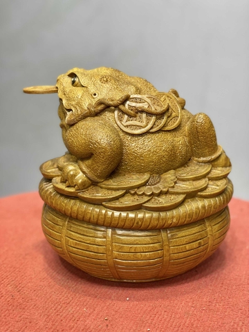 TƯỢNG THIỀM THỪ NẰM CHUM TIỀN - GỖ BÁCH XANH Đồ gỗ Mạnh Sơn TƯỢNG THIỀM THỪ NẰM CHUM TIỀN - GỖ BÁCH XANH Đồ gỗ Mạnh Sơn