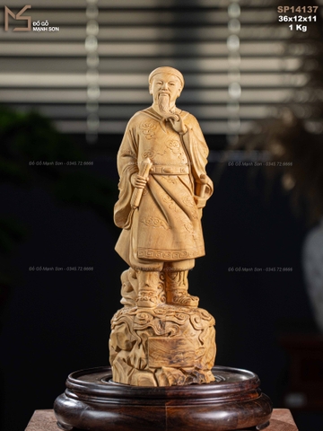 TƯỢNG TRẦN QUỐC TUẤN - GỖ HOÀNG ĐÀN