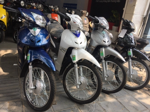 WAVE 50CC ĐANG CHIẾM LĨNH THỊ TRƯỜNG XE SỐ 50CC DÀNH CHO HỌC SINH