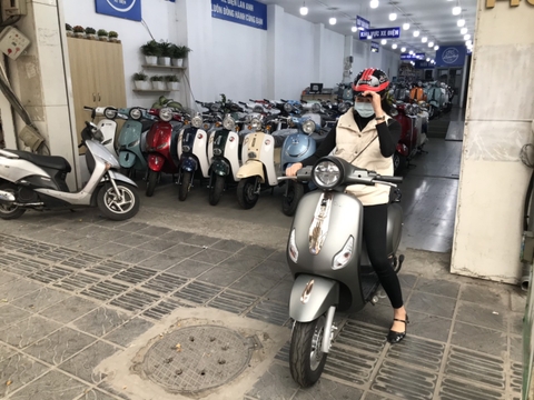 Xe máy điện Vespa cách điệu đặc biệt