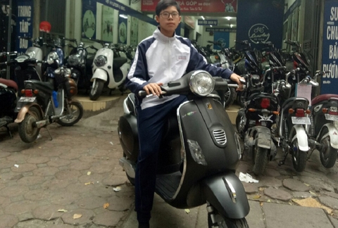 DU XUÂN CHÀO NĂM MỚI - ĐÃ CÓ XE MÁY ĐIỆN VESPA VECRA LX150