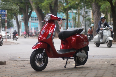 XE MÁY ĐIỆN VESPA TRẢ GÓP