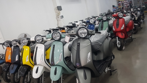 NHỮNG LÝ DO MÀ KHÁCH HÀNG LỰA CHỌN XE MÁY ĐIỆN VESPA OSAKAR SV