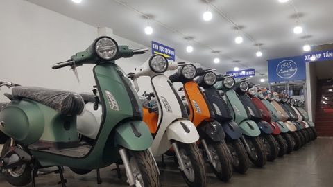 Xe máy điện kiểu dáng Vespa ở Lan Anh có những mẫu nào 2021?