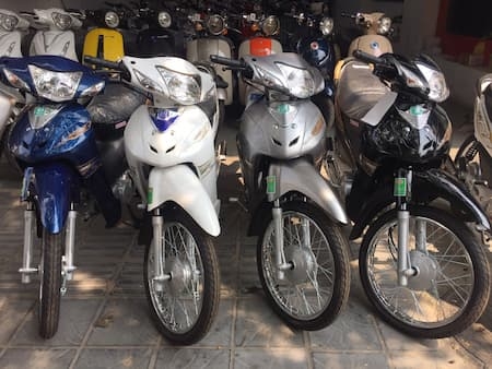 CÓ NÊN MUA XE WAVE 50CC CHO CON ĐI HỌC?