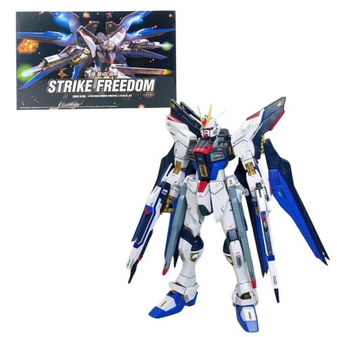 Mô hình Gundam 41121745 - Strike Freedom