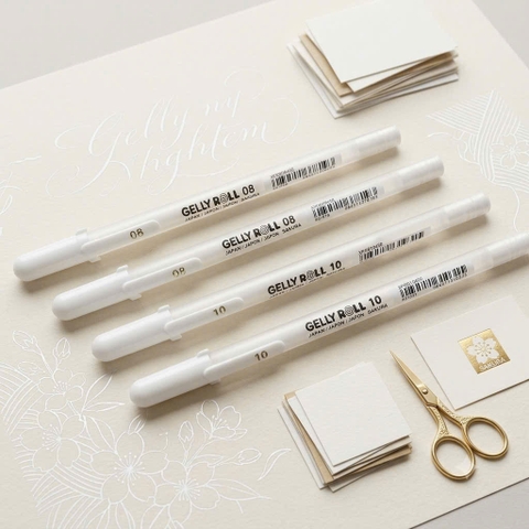 Bút gel trắng Sakura Gelly Roll XPGB, Bút trang trí (12)