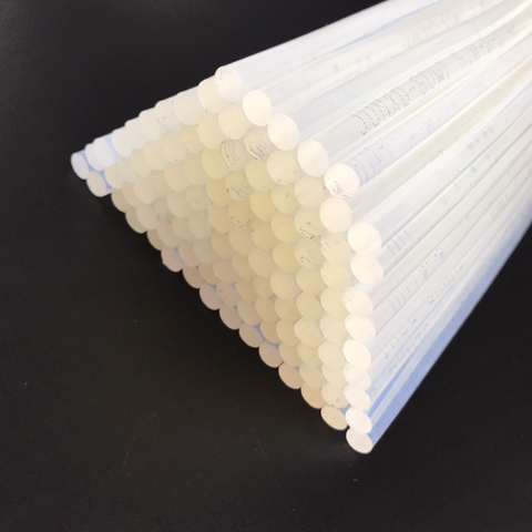 Keo nến GST-01 6.7x280mm nhỏ (100)