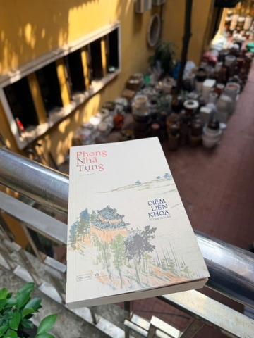 Phong Nhã Tụng - Diêm Liên Khoa (bìa mềm)