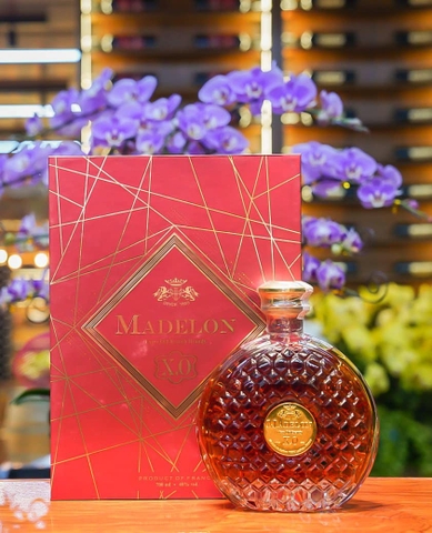 Rượu ngoại Madelon XO
