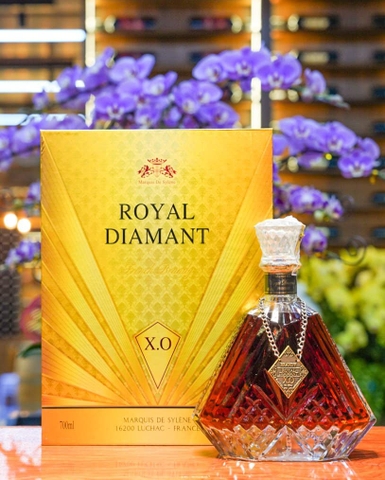 Rượu ngoại Rayal Diamant XO