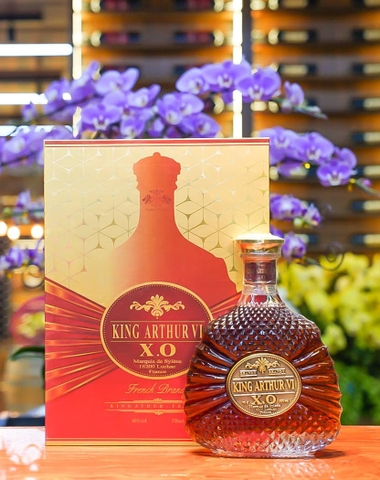 Rượu ngoại King Arthur VI XO