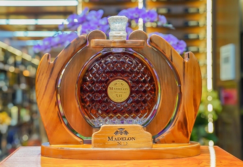 Rượu ngoại Madelon XO 2L