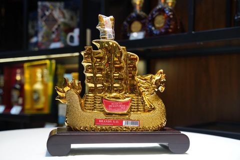 Rượu ngoại Barandy XO Dragon Boat