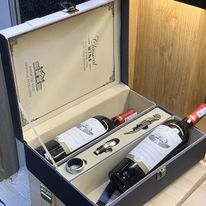 Sét rượu vang 2 chai Jadin de Cavalier