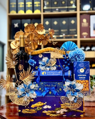 Quà tết Mệnh Thủy