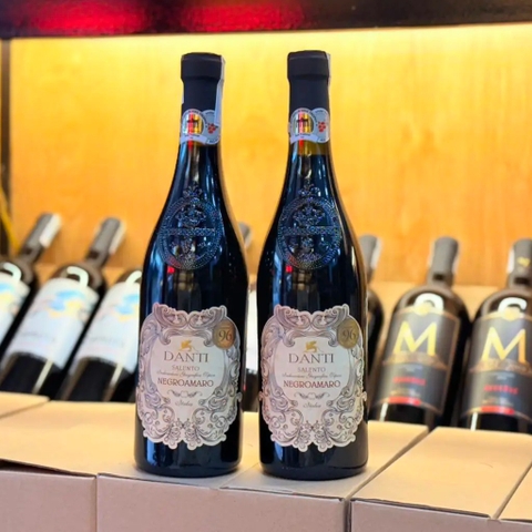 Rượu vang Negroamaro Danti Salento italia 96 Point.