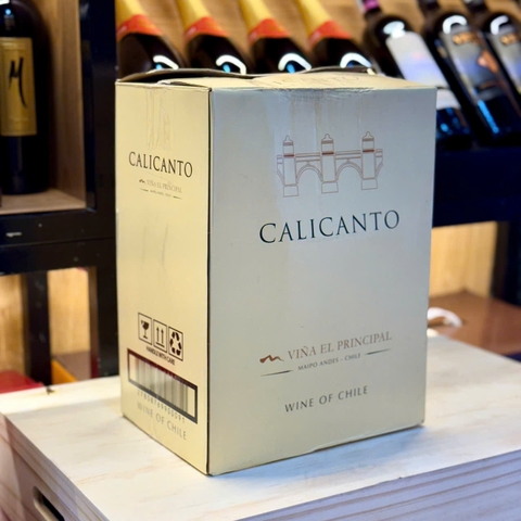 Rượu vang Calicanto chính hãng.