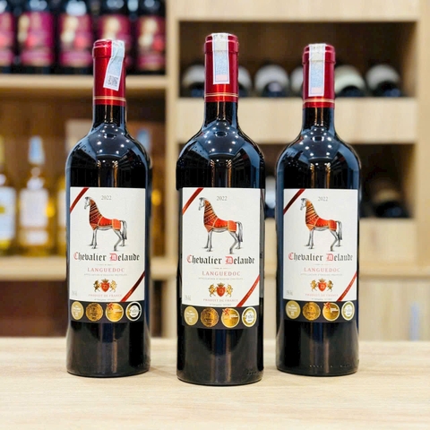 Rượu vang Chevalier Delaude Languedoc.