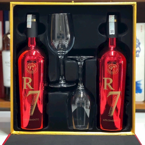 Rượu vang R7 Appassimento.