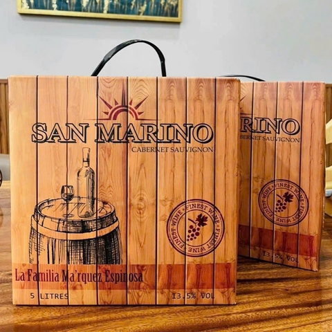Rượu vang San Marino 5L
