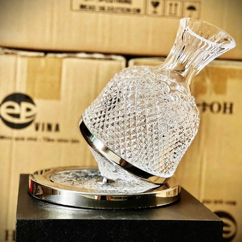 4 mẫu bình chiết rượu vang giá rẻ