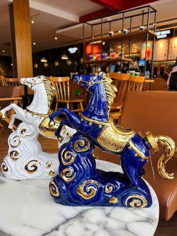 Rượu Linh Vật Ngựa 2026 Mã Đáo Thành Công