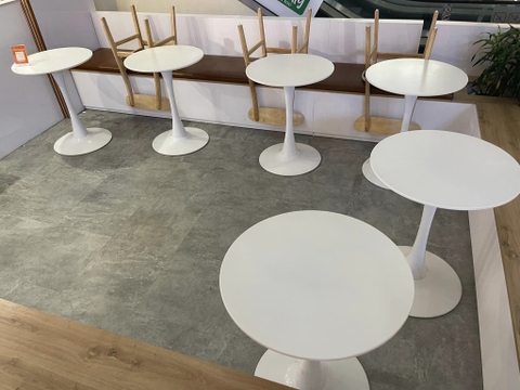 Ý tưởng sử dụng sàn nhựa trang trí quán trà sữa