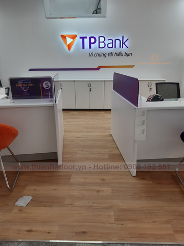 Thi công sàn nhựa Aimaru cho hệ thống TP-Bank toàn quốc