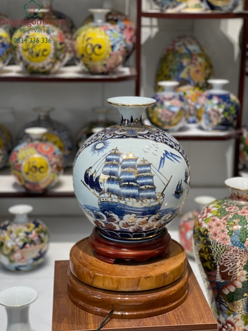 Bình hút Tài Lộc "Thuận Buồm Xuôi Gió" men tràm vẽ vàng kim