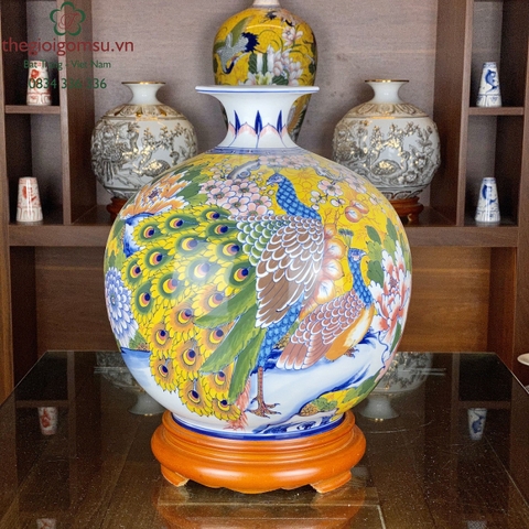 Bình Hút Tài Lộc " Công thành Danh toại" nền hoa vàng