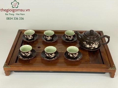 Ấm Chén Dáng Vuông Thấp Khắc Mai