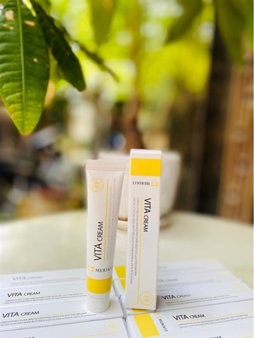 Kem trắng da Merikit Vita C  Return Cream