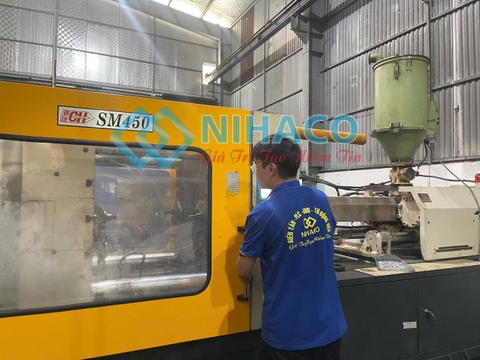 sửa biến tần máy ép phun