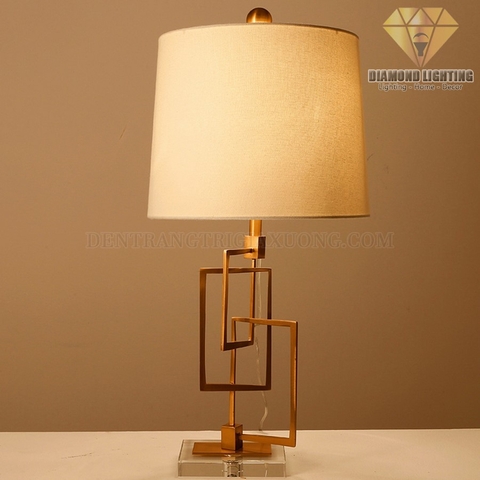 đèn bàn lồng vải thân đồng