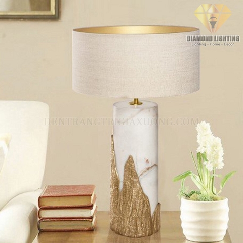 đèn bàn ngủ đá cẩm thạch - đèn ngủ khách sạn