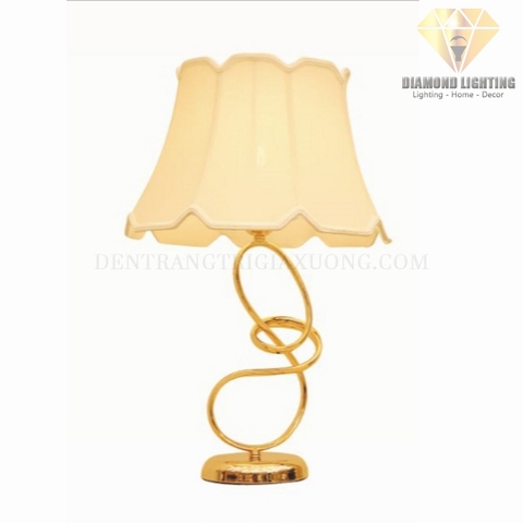 Đèn bàn ngủ tân cổ điển DBHD260
